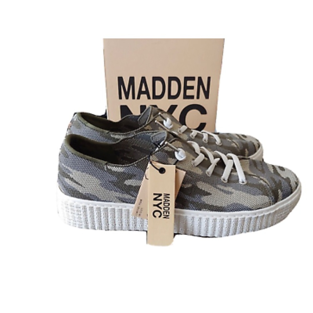 NIB Madden NYC Women’s Glamo Camo Platform Sneakers - Picture 3 of 9